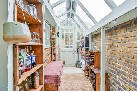 3 Trinity Grove, London, SE10 8TE