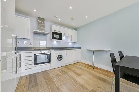 2 bedroom apartment to rent - Kilburn Park Road, London, NW6