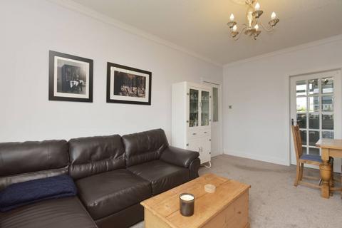 3 bedroom flat for sale, 46 Newton Village, Millerhill, EH22 1SN