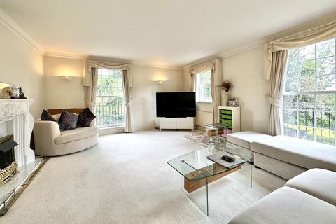 2 bedroom apartment for sale, Crossways, Beaconsfield, HP9