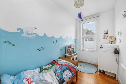 12a Petersfield Road, London, W3 8NY