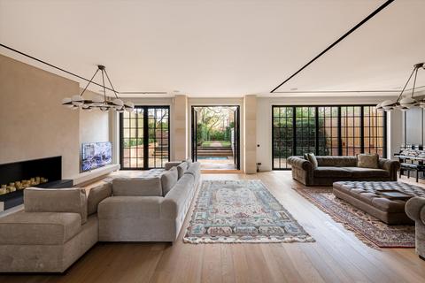 undefined, The Bishops Avenue, London, N2