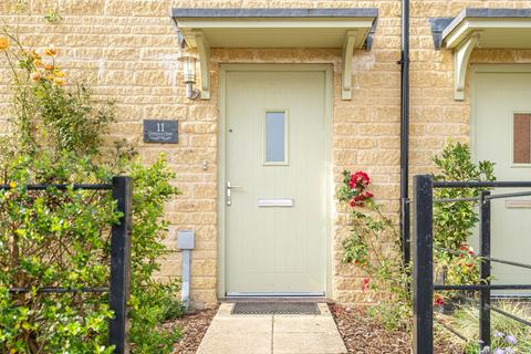 11 Clothiers Close, Tetbury, GL8 8FN