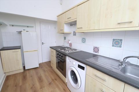 2 bedroom house to rent, Thorpe Road, Pudsey, West Yorkshire, UK, LS28