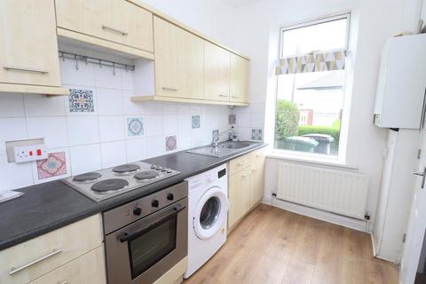 2 bedroom house to rent, Thorpe Road, Pudsey, West Yorkshire, UK, LS28