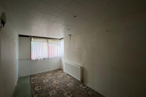 85a Hecham Close, London, E17 5QT