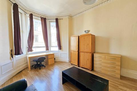 3 bedroom flat to rent, Bentinck Street, Glasgow G3
