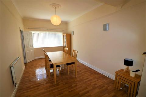 3 bedroom terraced house to rent, Dacy Road, Liverpool