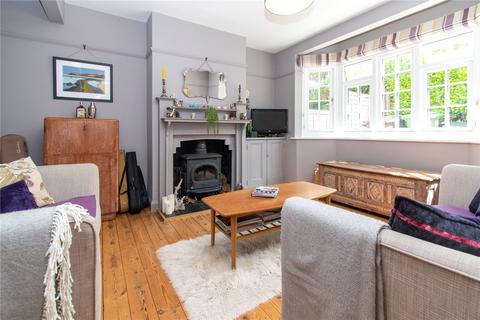 4 bedroom semi-detached house for sale - Dickens Close, St. Albans, Hertfordshire, AL3