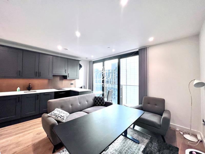 1 Emery Way, London, E1 W