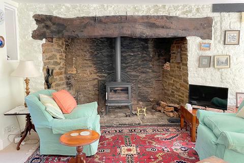 Framptons High Street, Henstridge, Templecombe, BA8 0RA