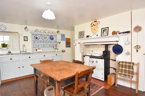 Framptons High Street, Henstridge, Templecombe, BA8 0RA