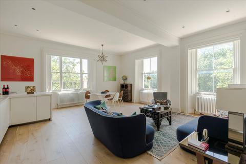 2 bedroom flat for sale, Hyde Park Gardens, London, W2