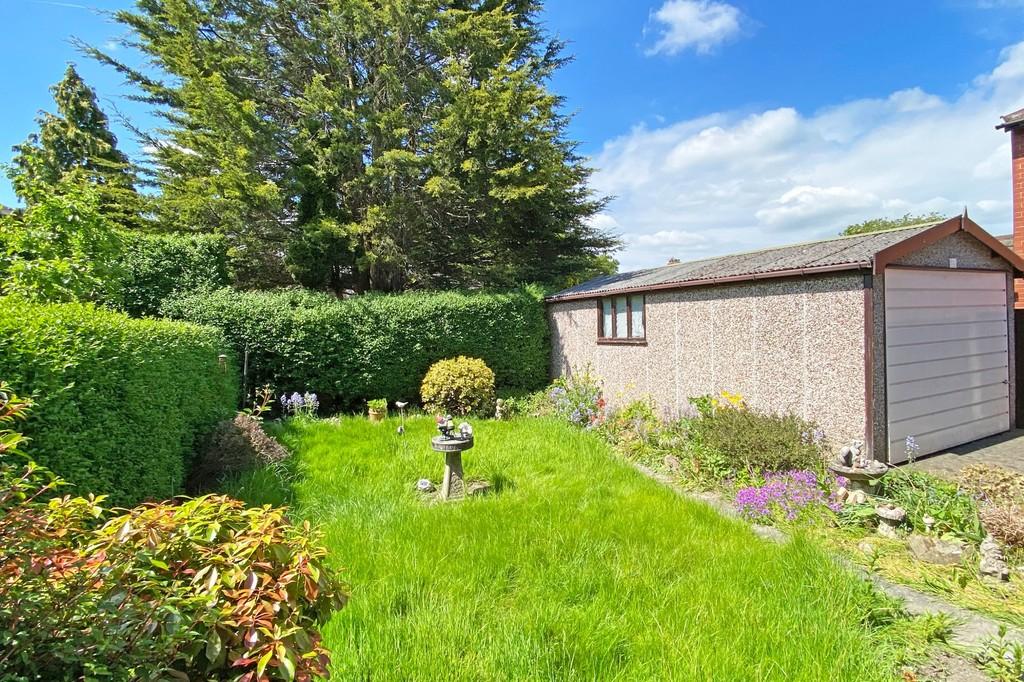 Crab Lane, Harrogate 2 bed semidetached house for sale £240,000