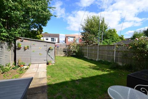 3 bedroom semi-detached house for sale, Bowbridge Gardens, Bottesford