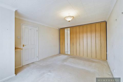 37 Beech Avenue, Bradley, Wrexham, LL11 4DG