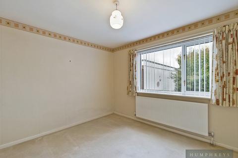 37 Beech Avenue, Bradley, Wrexham, LL11 4DG