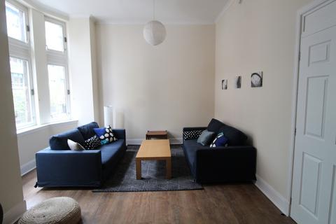 1 bedroom apartment to rent, Ingram Street, Glasgow