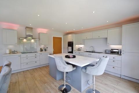 4 bedroom detached house for sale, Stoneleigh Farm Drive, Maltby Le Marsh LN13 0BN