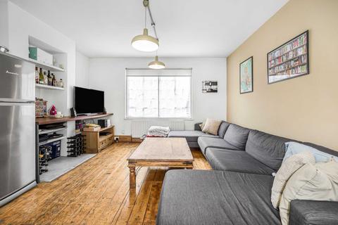 2 bedroom apartment to rent, Baron Street, Islington, N1