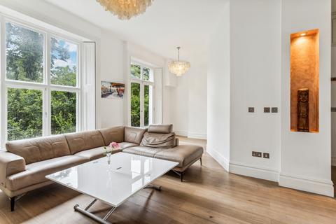 2 bedroom flat to rent, Regents Park Road, Primrose Hill, London