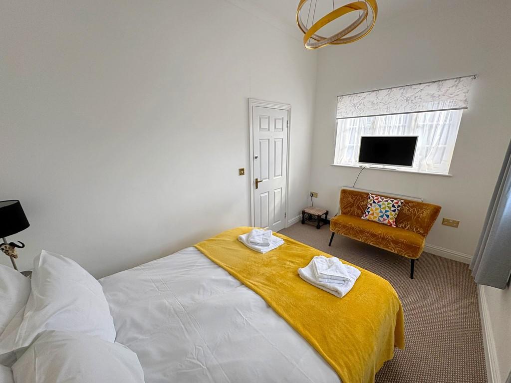 Bed 2
