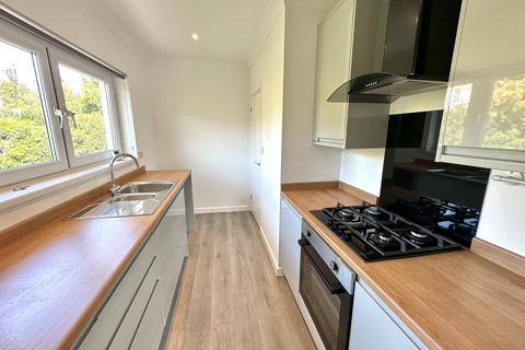 2 bedroom flat to rent - Avenue Road, Torquay, TQ2