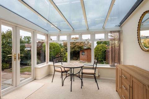 36 Oregon Square, Orpington, BR6 8BQ