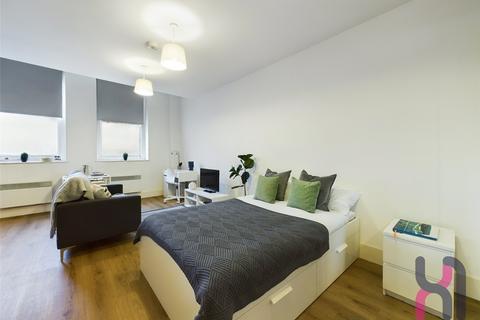 Flat to rent, Town Hall, Bexley Square, Salford, Manchester, M3
