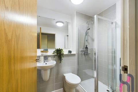 Flat to rent, Town Hall, Bexley Square, Salford, Manchester, M3
