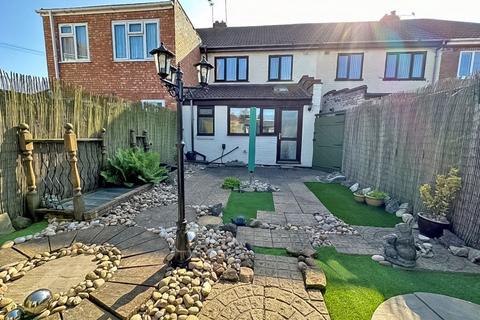58 Blay Avenue, Walsall, WS2 9UX