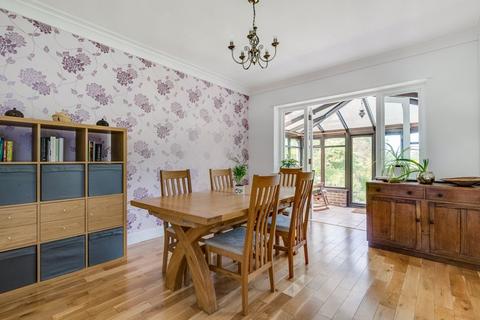 29 Hurst View Road, South Croydon, CR2 7AJ