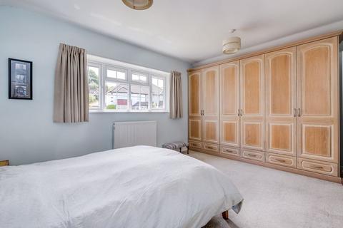 29 Hurst View Road, South Croydon, CR2 7AJ