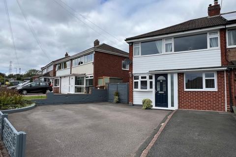 3 bedroom semi-detached house for sale, Thorpe Avenue, Burntwood