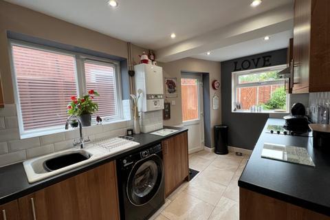 3 bedroom semi-detached house for sale, Thorpe Avenue, Burntwood