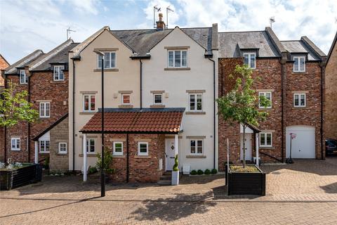 33 Micklethwaite Grove, Wetherby, LS22 5LA