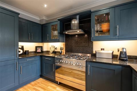 33 Micklethwaite Grove, Wetherby, LS22 5LA