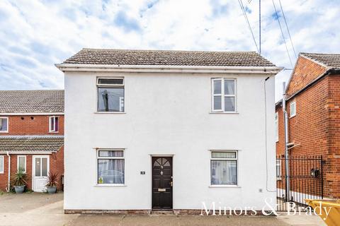 2 bedroom detached house for sale - Lancaster Road, Great Yarmouth