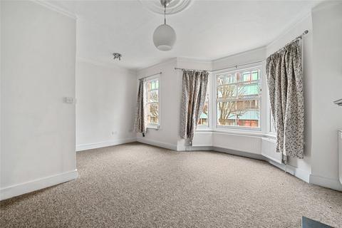 2 bedroom maisonette to rent, Larden Road, London, W3