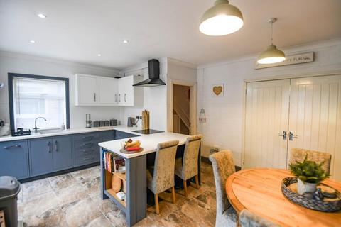 3 bedroom semi-detached house for sale, Sefton Avenue, Wisbech, PE13 3QN