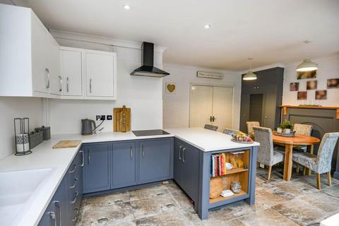 3 bedroom semi-detached house for sale, Sefton Avenue, Wisbech, PE13 3QN