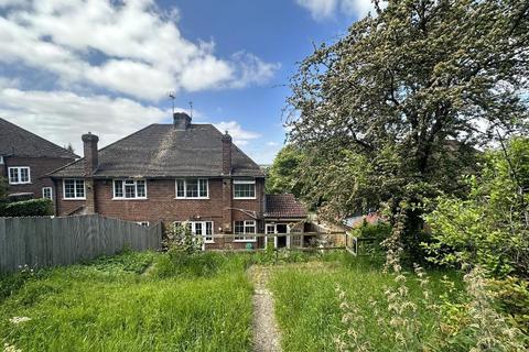 32 Knoll Rise, Luton, LU2 7JA
