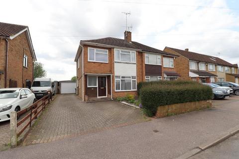5 Langford Drive, Luton, LU2 9AJ