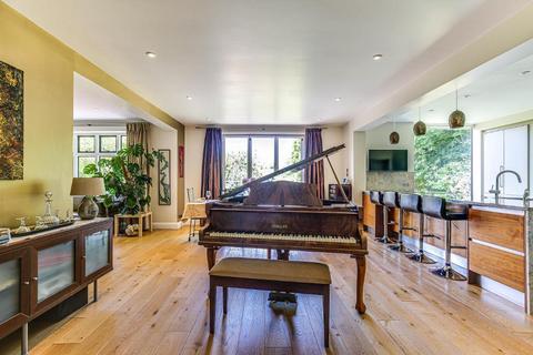 27 Beech Avenue, South Croydon, CR2 0NN
