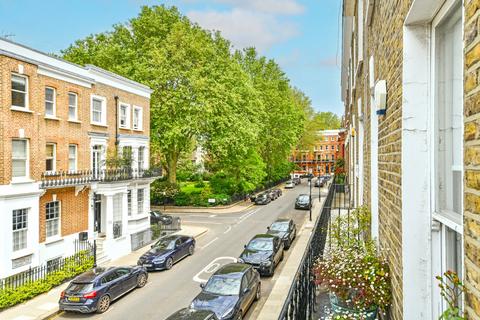 3 bedroom flat for sale, Redburn Street, London