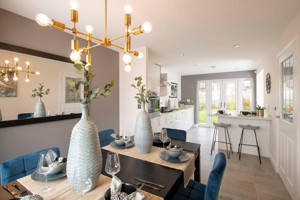 Cook and dine in this light and modern space