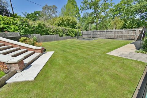 4 bedroom detached house for sale, Chine Walk, West Parley, Ferndown, BH22