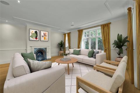 5 bedroom detached house to rent, Courtney Place, Cobham, Surrey, KT11