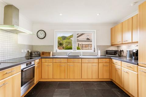4 Atholl Gardens, Dunkeld, PH8 0AY