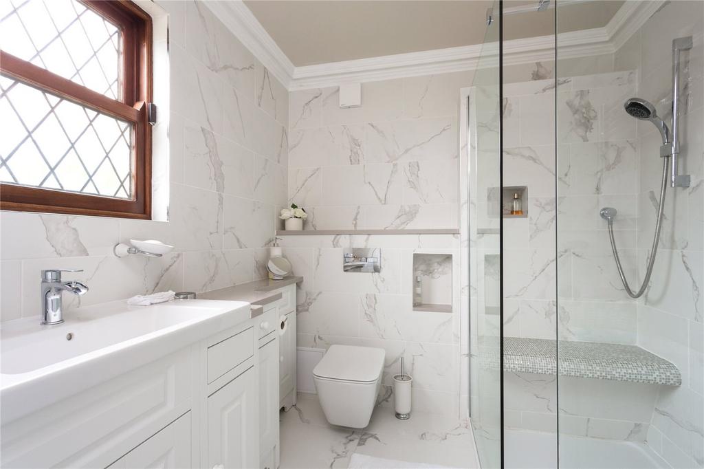Ensuite Shower Room